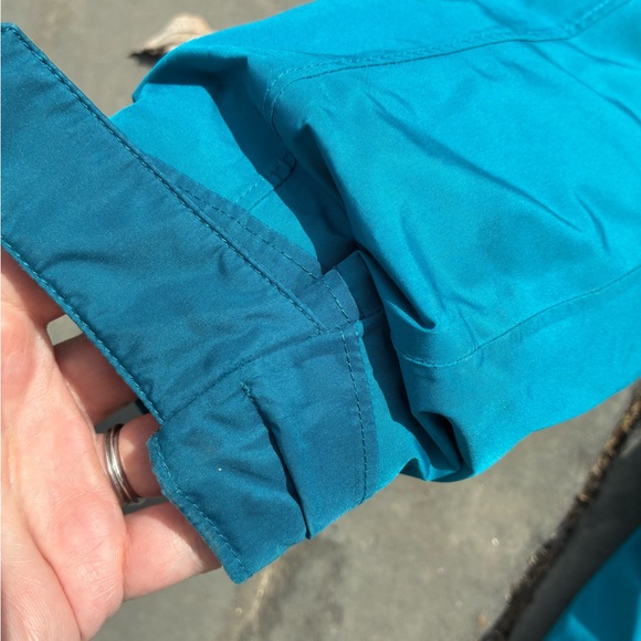 Lands' End Bright Teal Hooded Puffer Jacket with Sherpa Hood - Picture 8 of 8